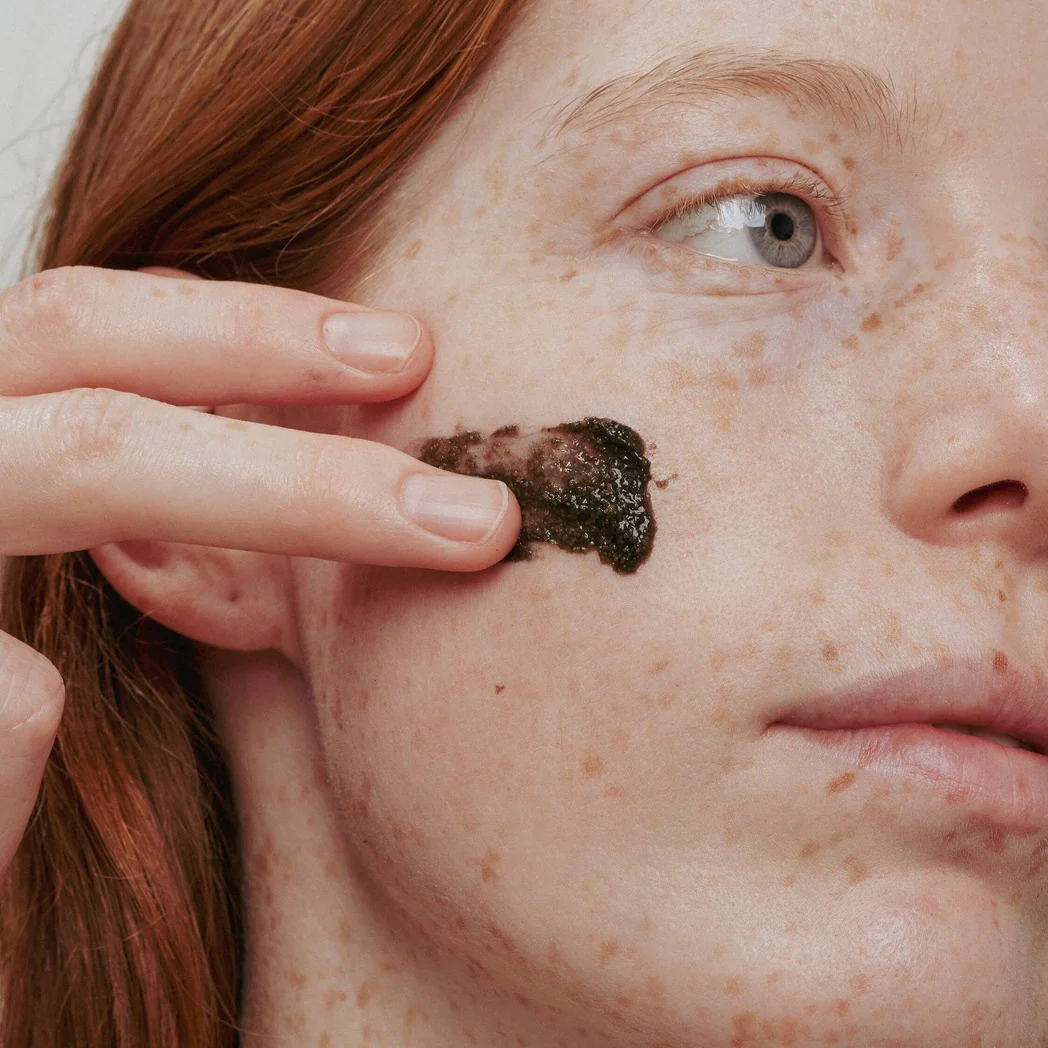 Detoxifying Face Scrub - Image 3